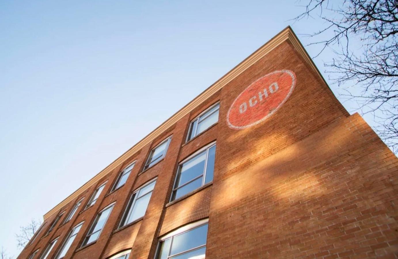 Hotel Ocho Торонто Екстер'єр фото