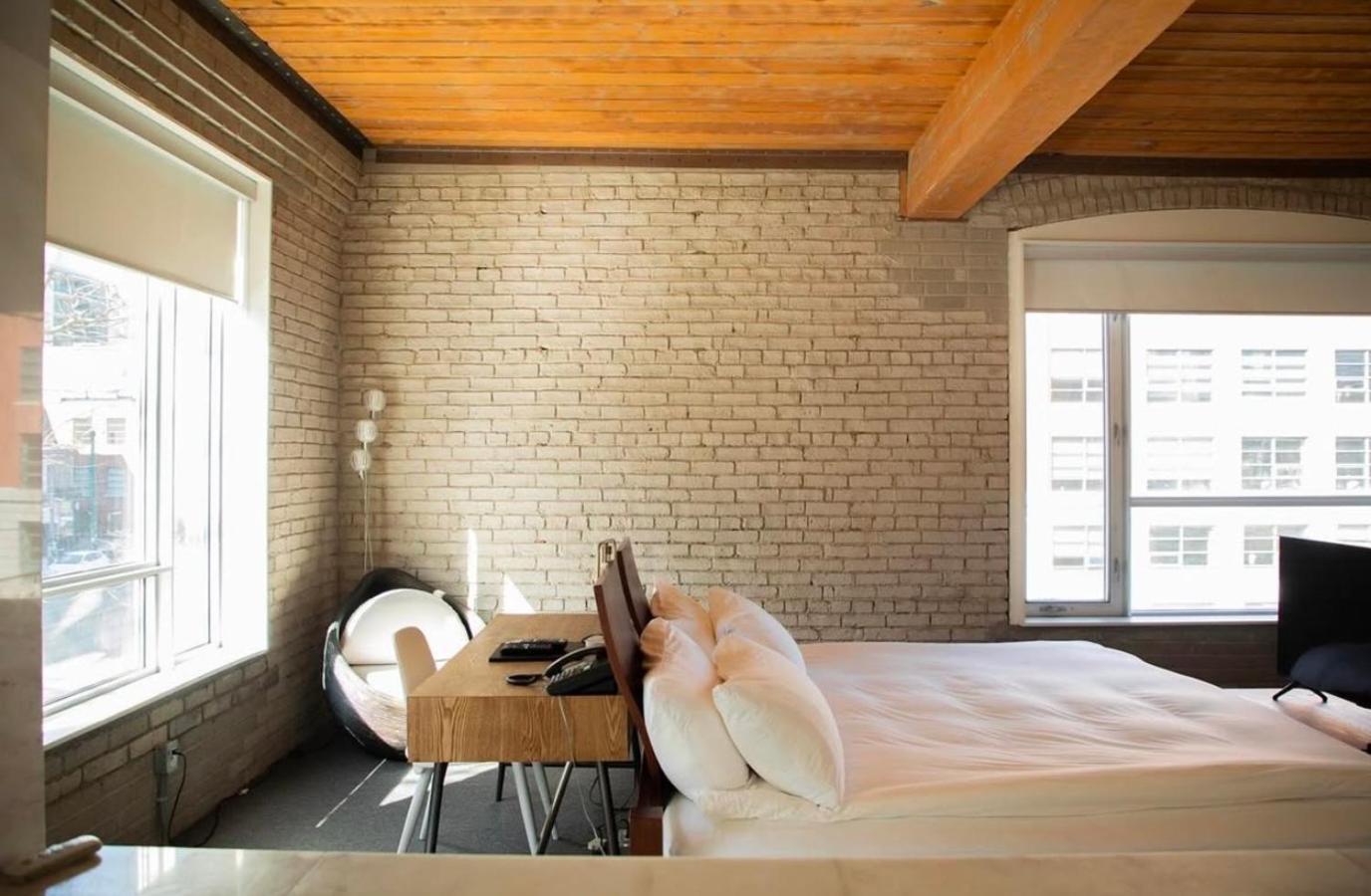 Hotel Ocho Торонто Екстер'єр фото